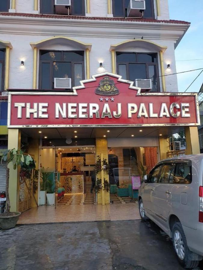 The Neeraj Palace Rishīkesh Exterior foto